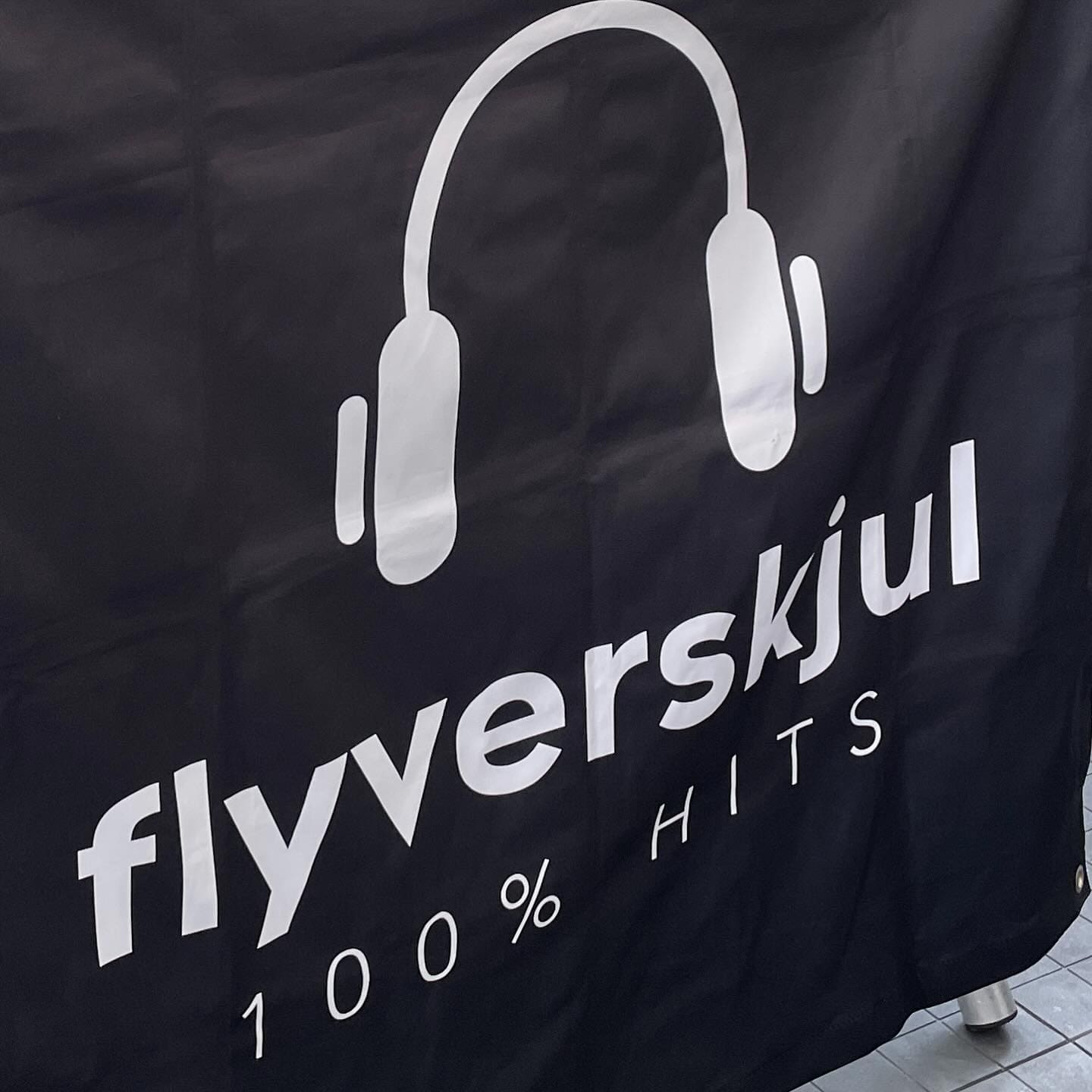 Flyverskjul & Meyer Sound
