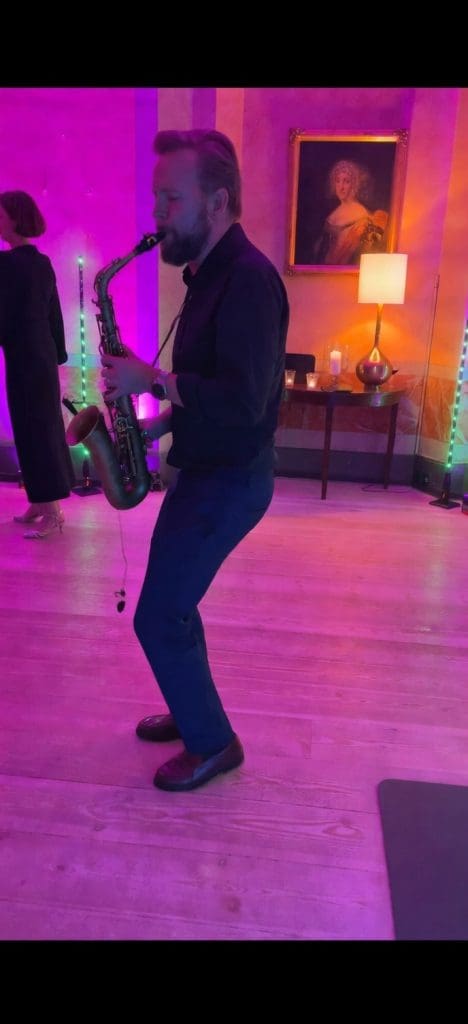 Dj og saxofonist til fest med Allan Flyverskjul og Jeppe Zacho